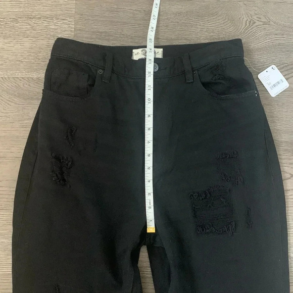 We The Free CRVY Straight Shooter Jean in Saturated Black - Size 30 - NWT - Picture 9 of 13